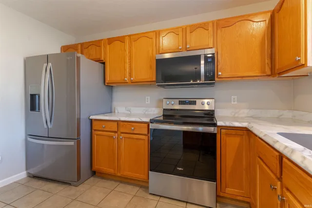 $269,900 | 700 Woodall Drive, Evansville, IN 47711