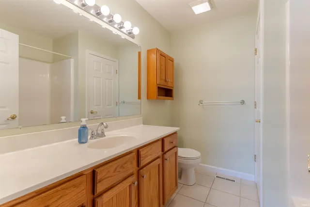 $269,900 | 700 Woodall Drive, Evansville, IN 47711