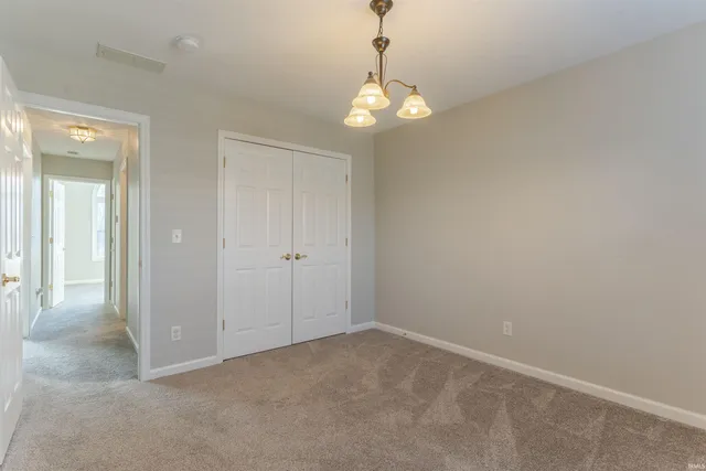 $269,900 | 700 Woodall Drive, Evansville, IN 47711