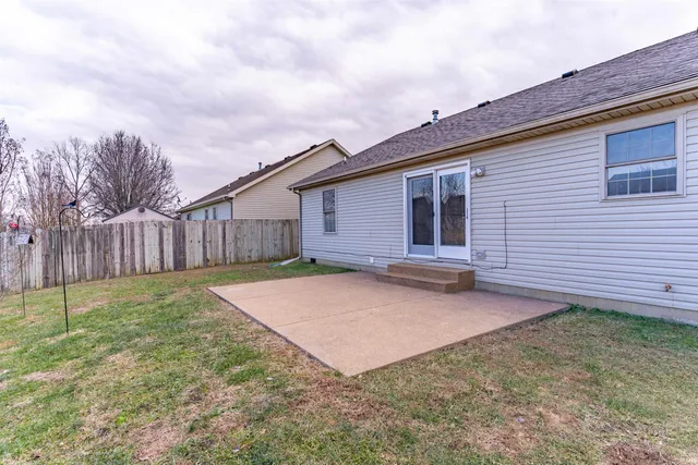$269,900 | 700 Woodall Drive, Evansville, IN 47711