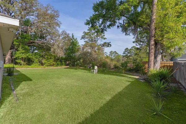 $335,000 | 13 Malauka Radial Run Road, Ocklawaha, FL 32179