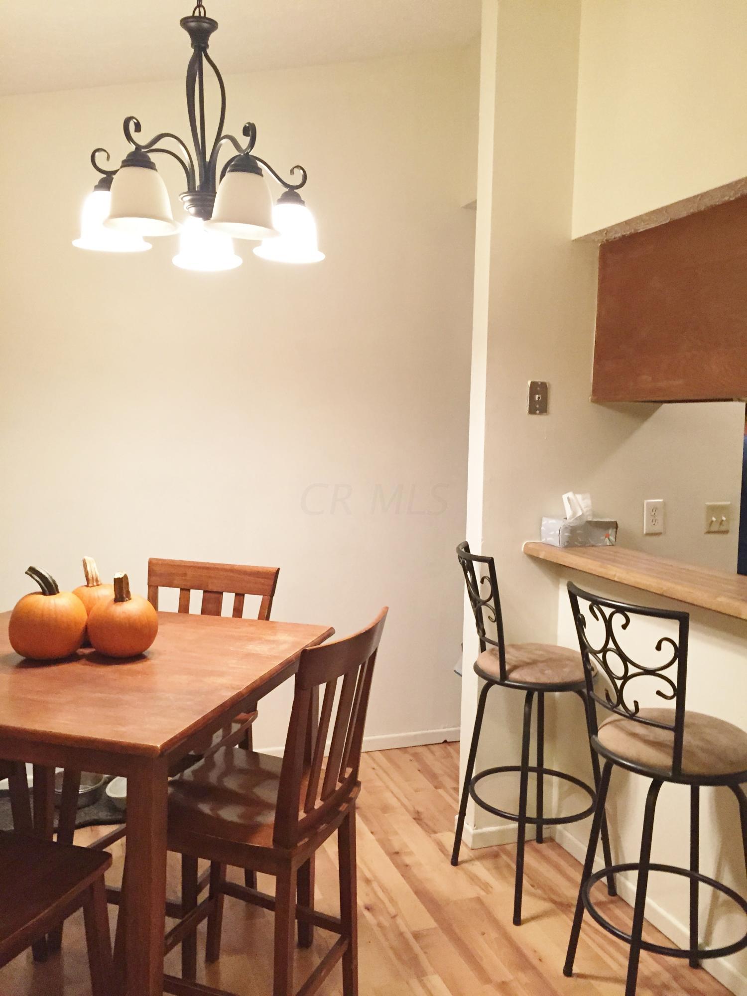 2501 Thimbleberry Road Columbus, OH 43207 - Photo 6 of 22 Gallery Image 6
