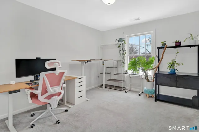 $349,900 | 12 Elizabeth Lane, Unit 12, Vernon, CT 06066