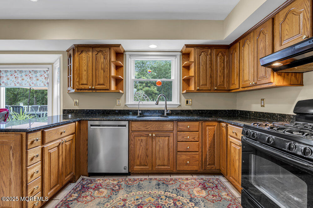 172 Brandon Road Manchester Township, NJ 08759 - Photo 15 of 53 020_dsc07291_507