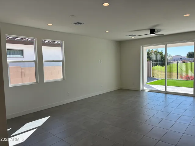 $3,595 | 10862 North Brownsville Lane, Surprise, AZ 85388