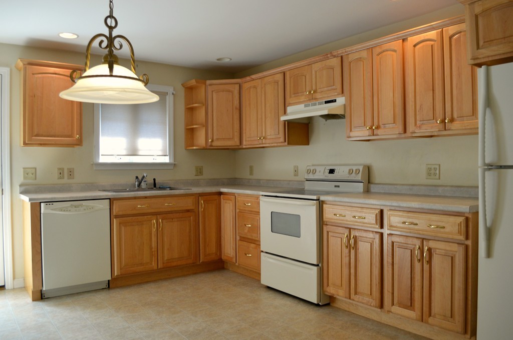930 Templeton Road, Unit 18 Athol, MA 01331 - Photo 4 of 18