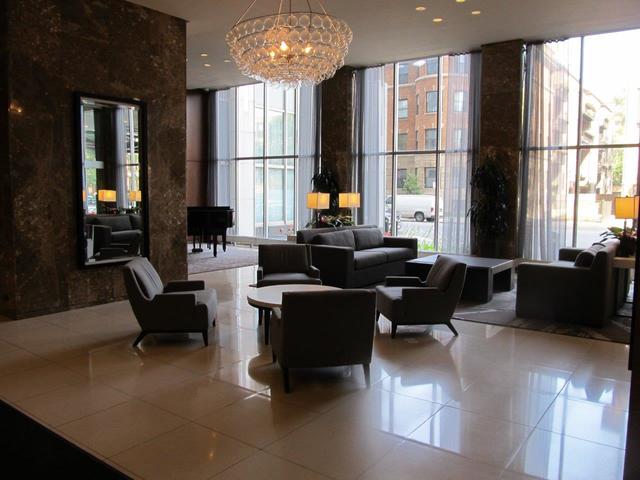 655 West Irving Park Road, Unit 3012 Chicago, IL 60613 - Photo 3 of 14