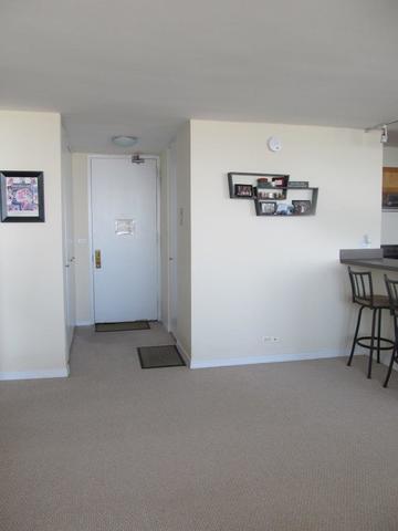 655 West Irving Park Road, Unit 3012 Chicago, IL 60613 - Photo 9 of 14