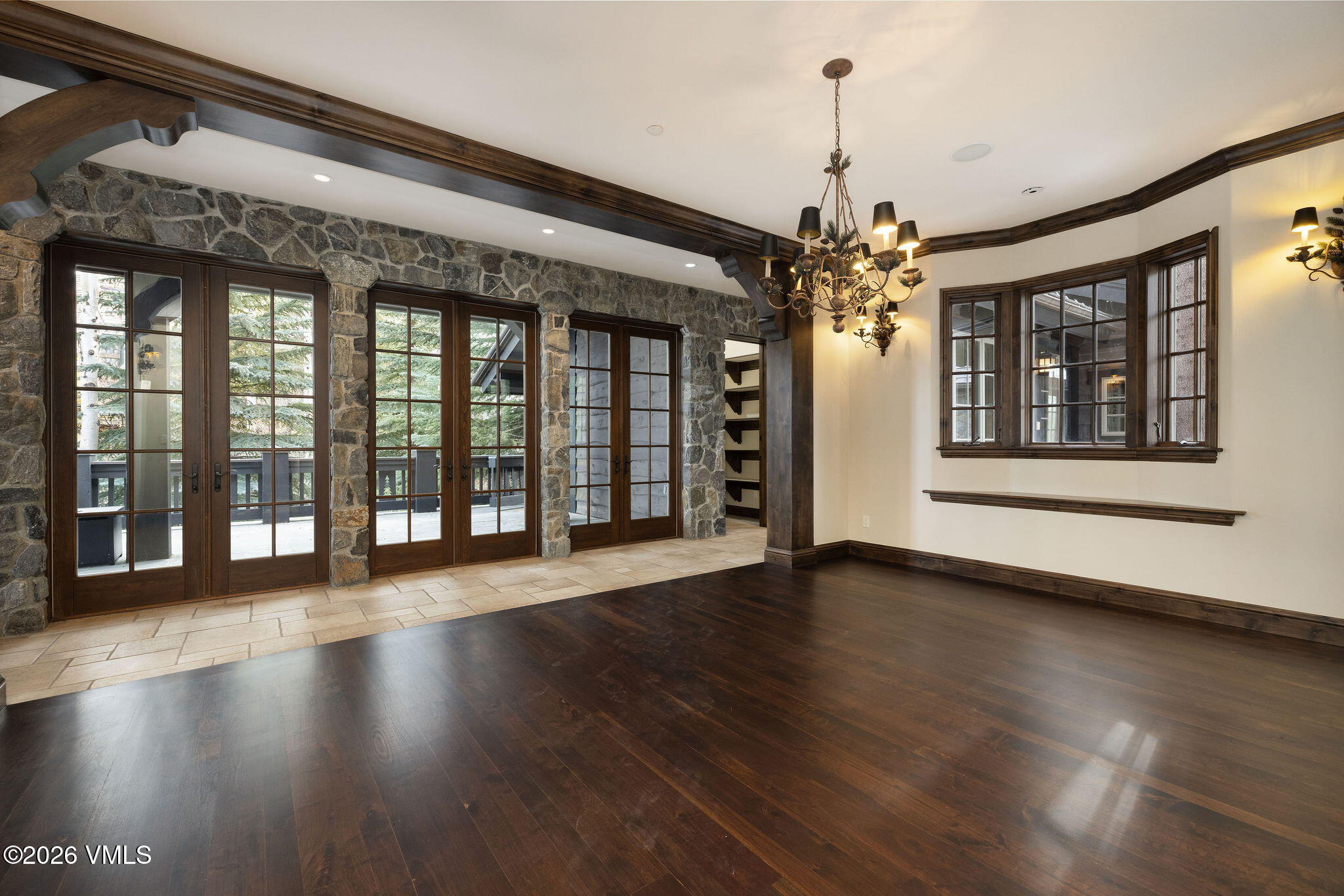 209 Forest Trail Edwards, CO 81632 - Photo 16 of 59 2604_209_forest_tr_interior_greatroom_a