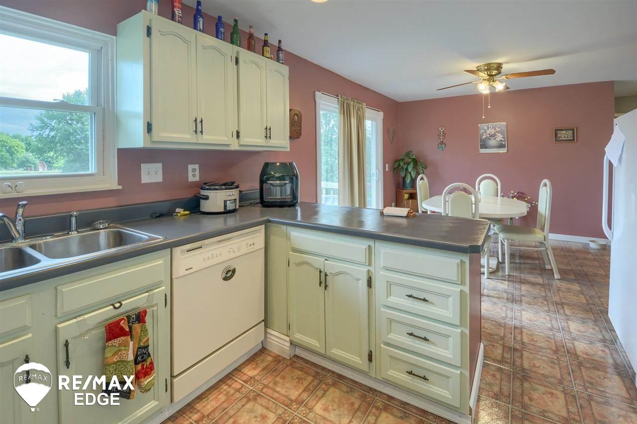 12009 East Carpenter Road Davison, MI 48423 - Photo 6 of 33
