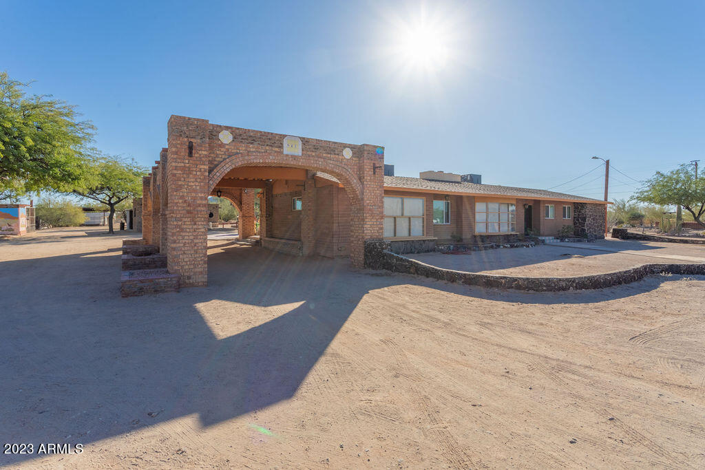 941 West Snyder Road Ajo, AZ 85321 - Photo 2 of 54 3V6A3132-HDR