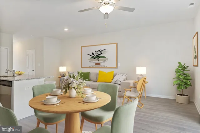 $272,900 | 26 Paddington Street, Falling Waters, WV 25419