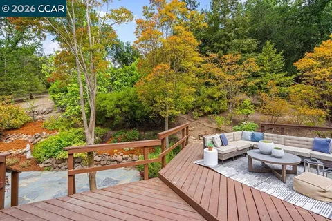 a view of outdoor space yard deck and deck