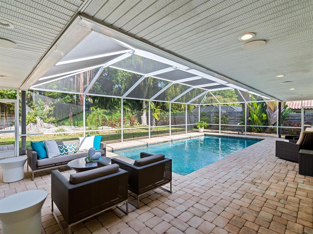 606 Owl Way Sarasota, FL 34236 - Photo 31 of 47