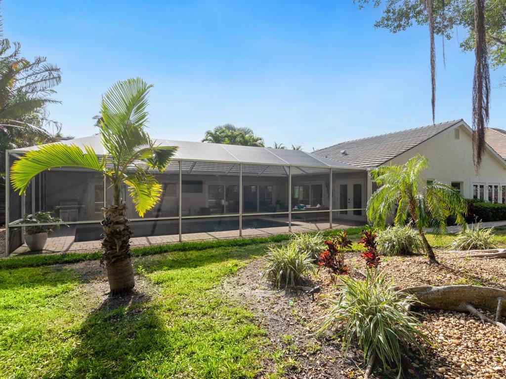 606 Owl Way Sarasota, FL 34236 - Photo 40 of 47