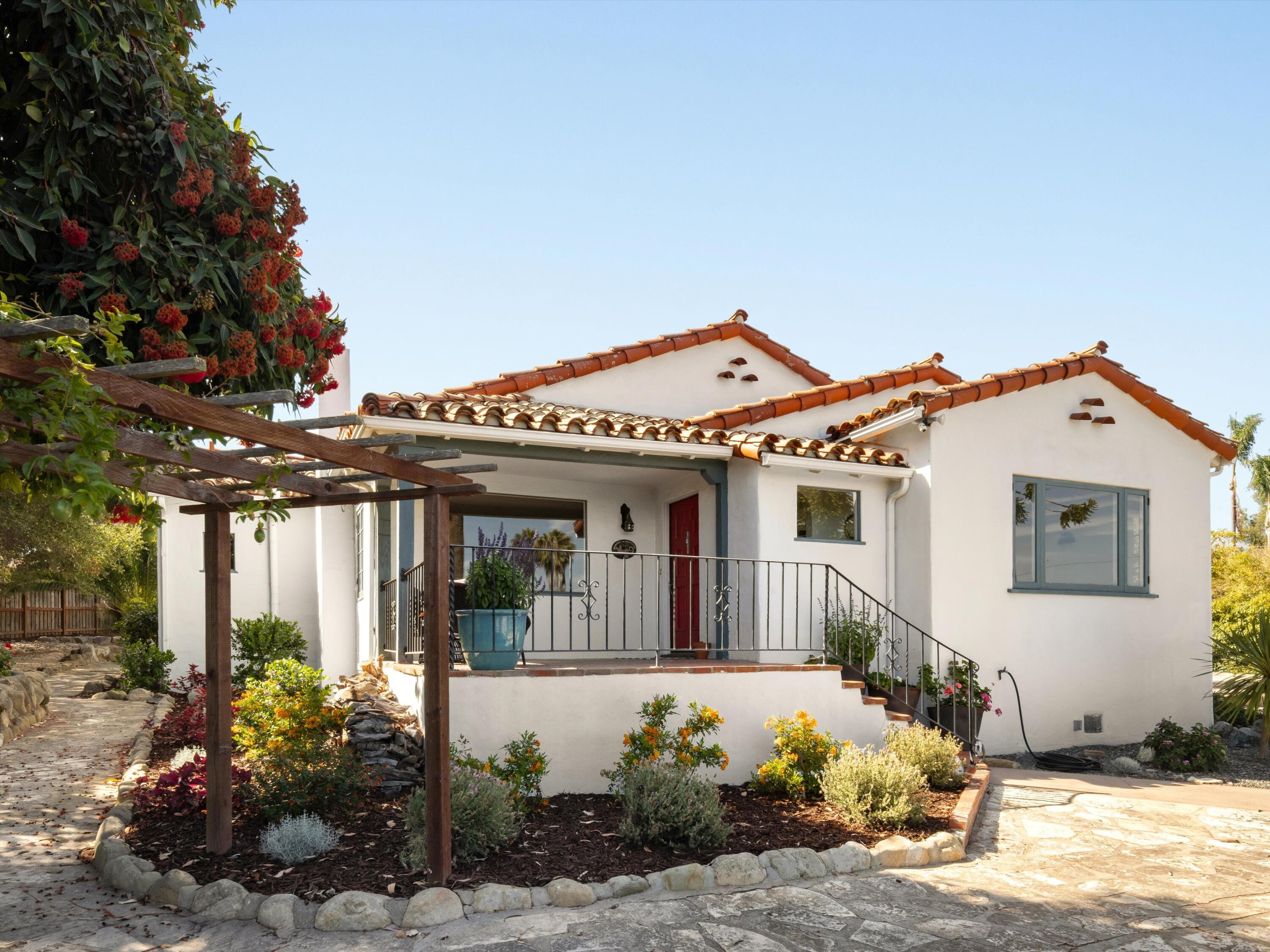 Authentic Spanish Colonial on 0.54 acres