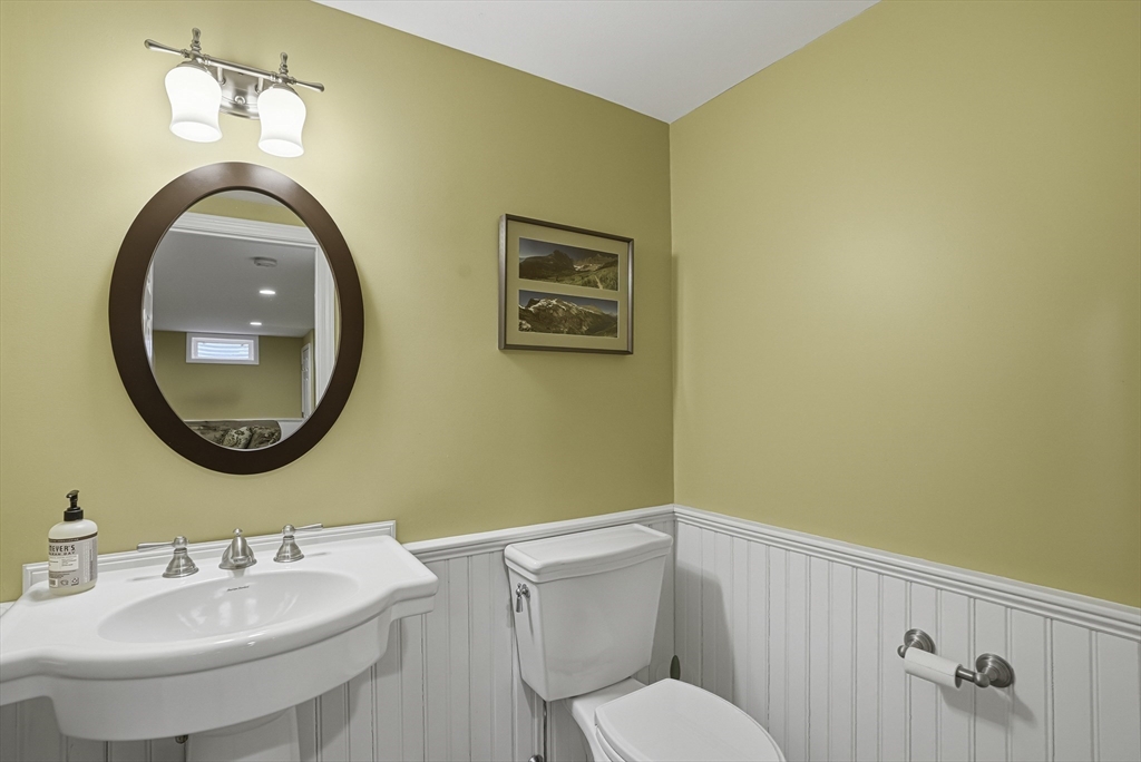 17 Alprilla Farm Road Hopkinton, MA 01748 - Photo 30 of 38 Gallery Image 30