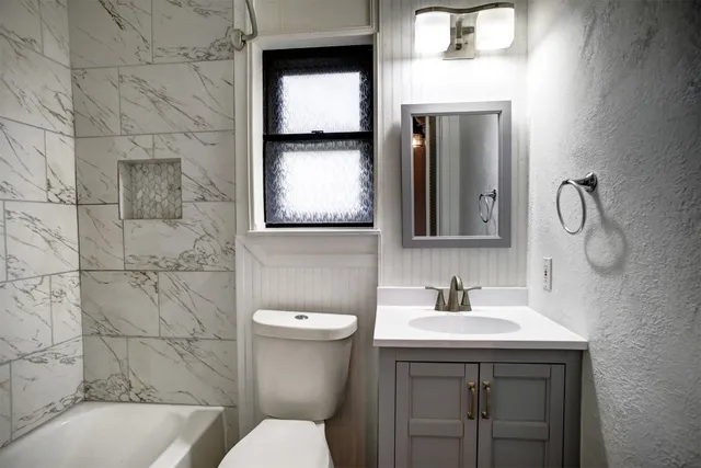 $339,000 | 1037 Wilkes Circle, Smithville, TX 78957