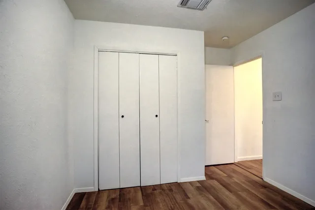 $339,000 | 1037 Wilkes Circle, Smithville, TX 78957