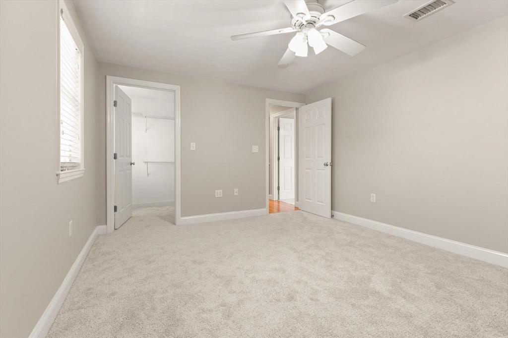 82 Orange Street Reading, MA 01867 - Photo 21 of 32