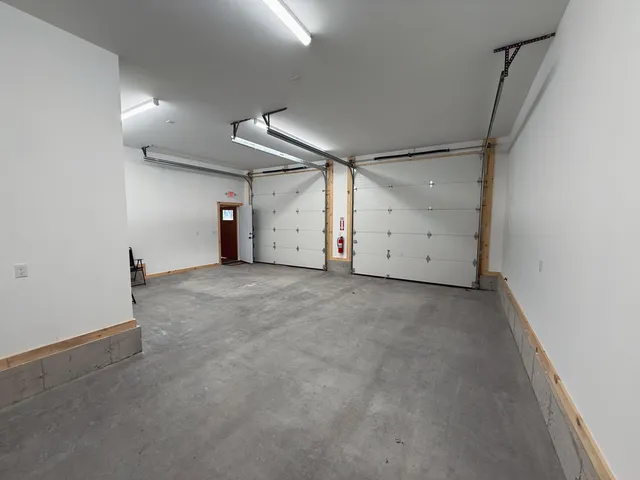 $195,000 | 9 Hutchins Street, Auburn, ME 04210