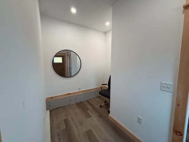 $195,000 | 9 Hutchins Street, Auburn, ME 04210