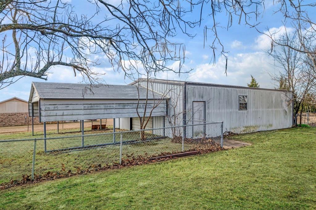3754 County Road Paris, TX 75462 - Photo 22 of 33