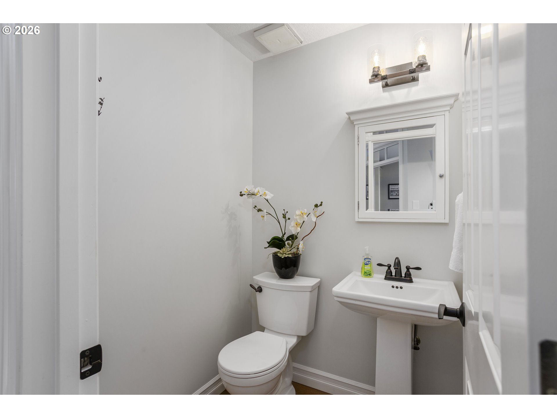 12424 Southwest Sheldrake Way Beaverton, OR 97007 - Photo 18 of 45