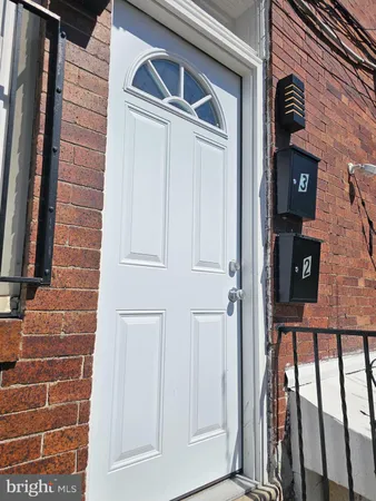 $1,695 | 718 South 52nd Street, Philadelphia, PA 19143