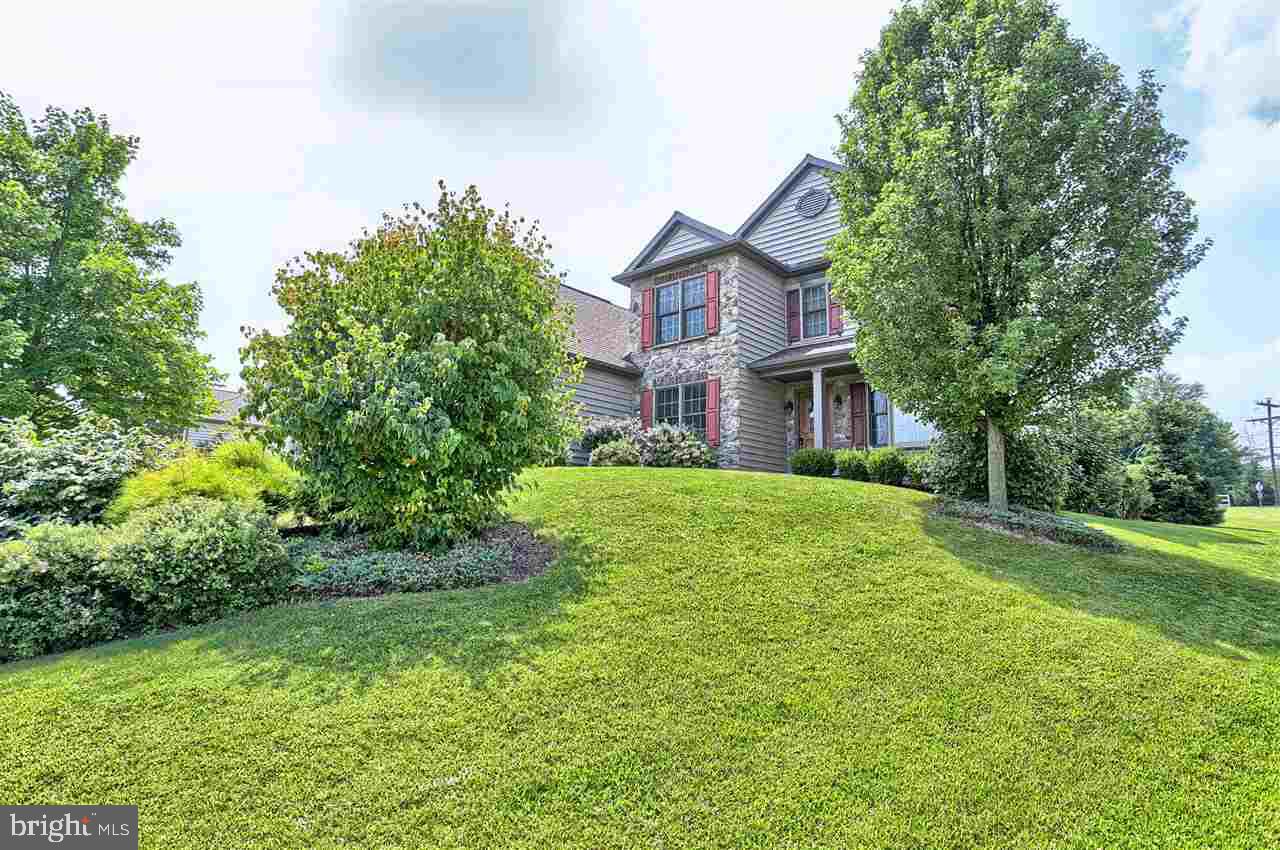 594 Campbell Road York, PA 17402 - Photo 2 of 36 Gallery Image 2