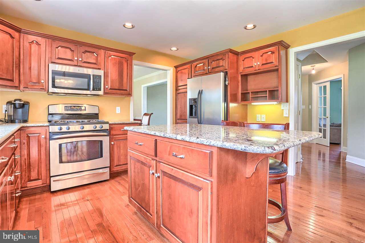 594 Campbell Road York, PA 17402 - Photo 12 of 36 Gallery Image 12