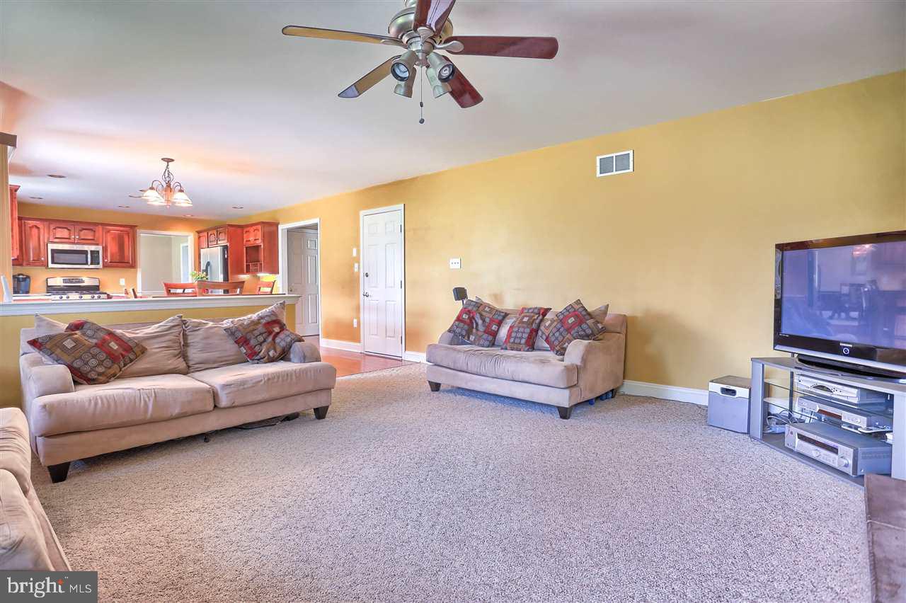 594 Campbell Road York, PA 17402 - Photo 19 of 36 Gallery Image 19