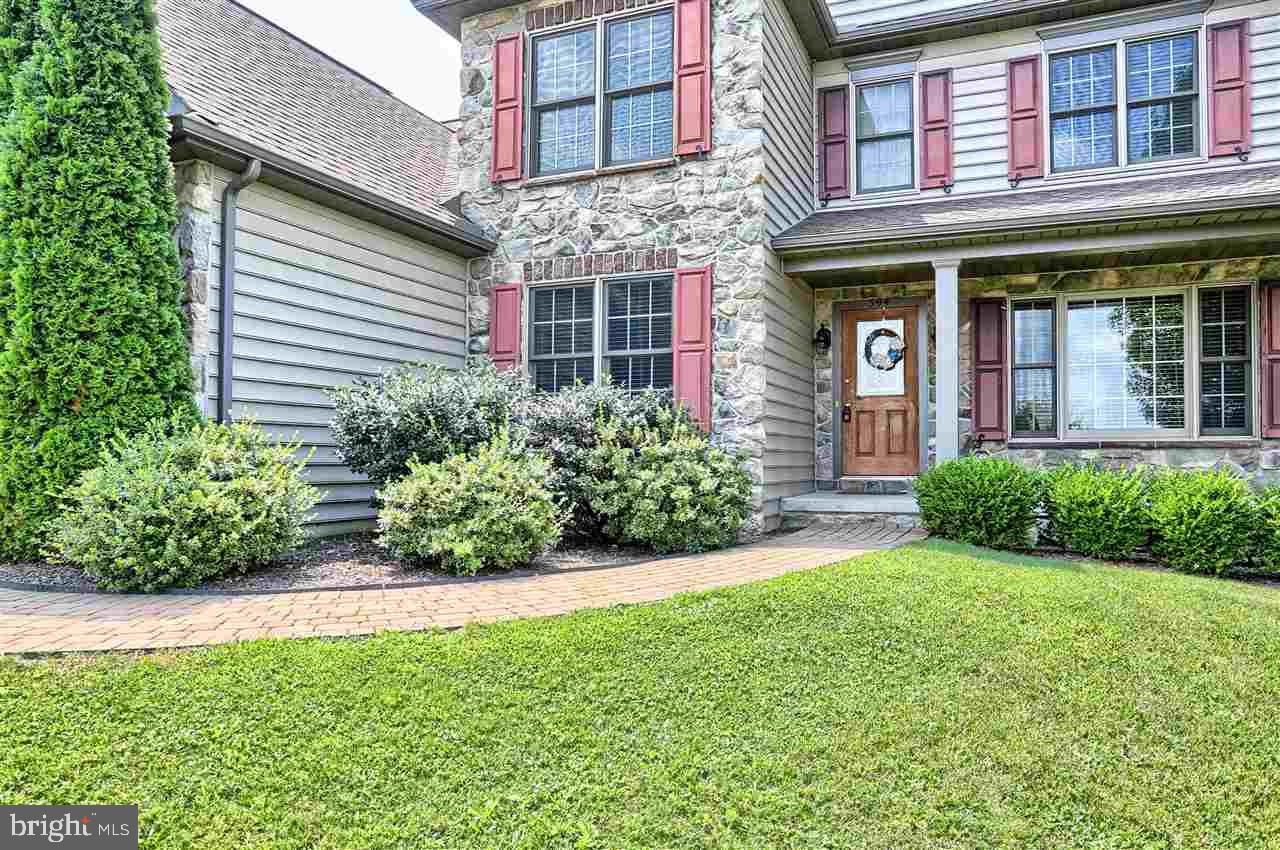 594 Campbell Road York, PA 17402 - Photo 3 of 36 Gallery Image 3