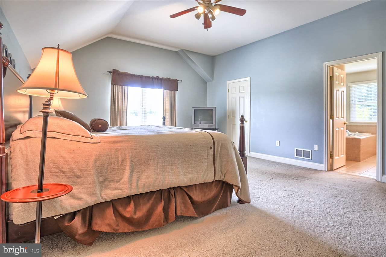 594 Campbell Road York, PA 17402 - Photo 25 of 36 Gallery Image 25