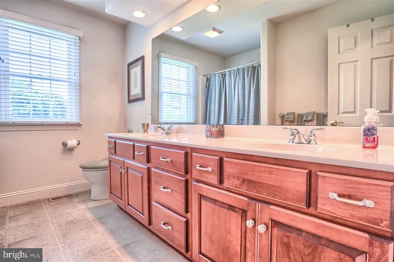 594 Campbell Road York, PA 17402 - Photo 32 of 36 Gallery Image 32