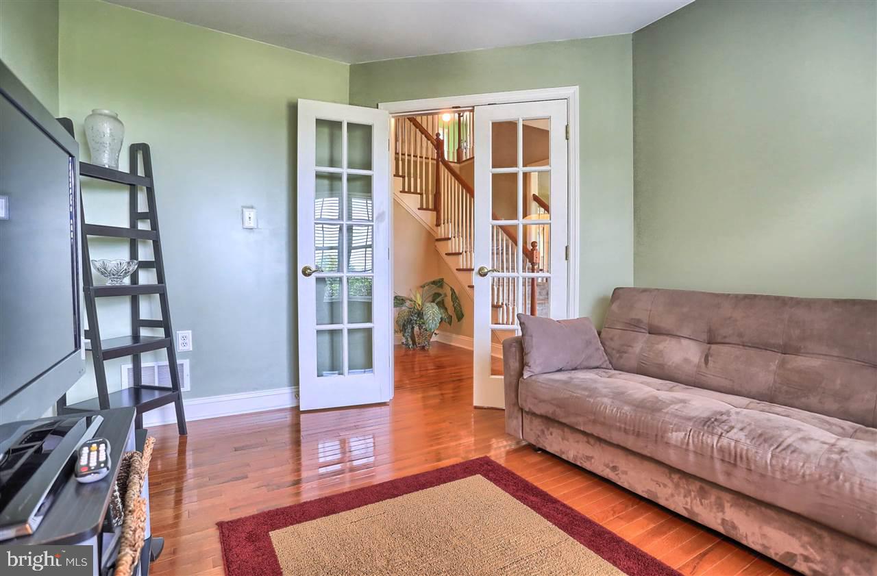 594 Campbell Road York, PA 17402 - Photo 7 of 36 Gallery Image 7