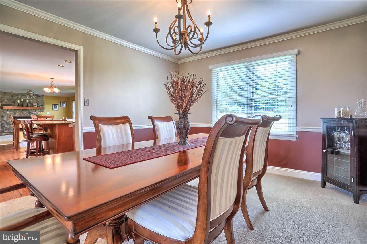 594 Campbell Road York, PA 17402 - Photo 9 of 36 Gallery Image 9