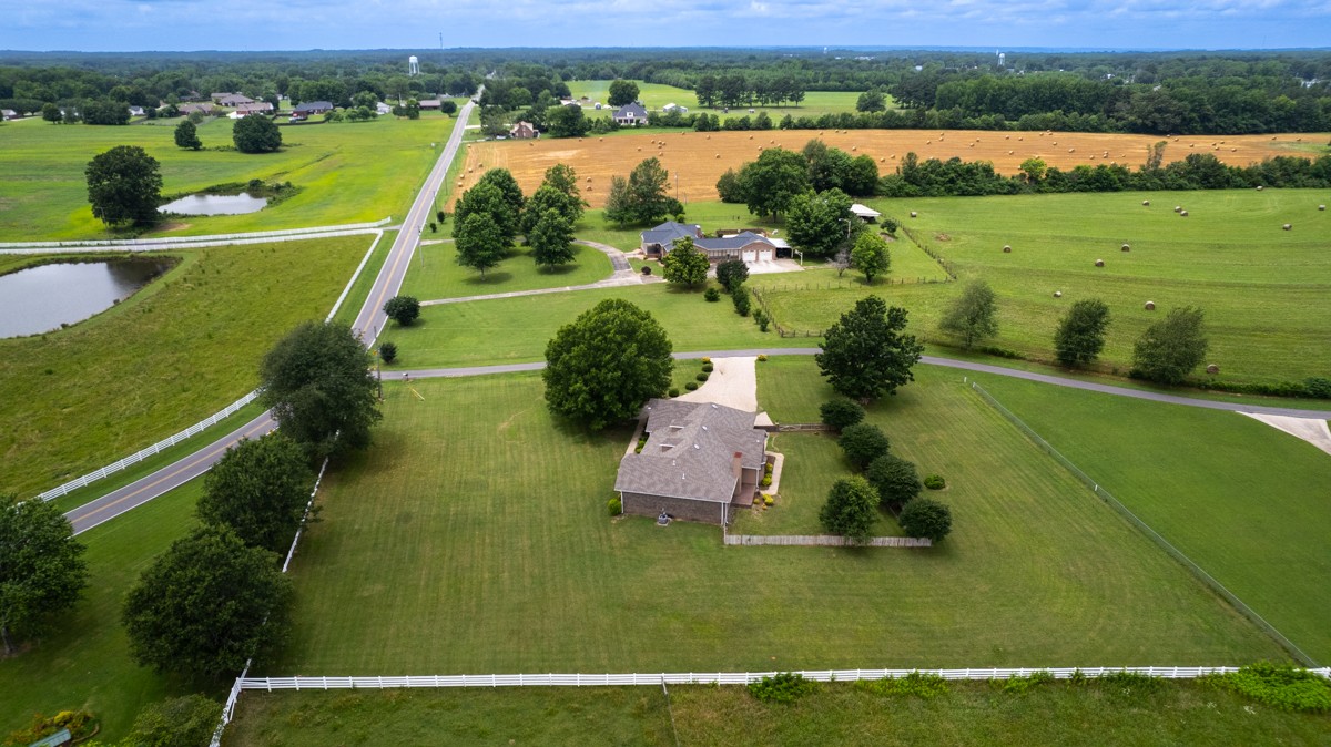 27615 Shannon Road Ardmore, AL 35739 - Photo 48 of 49 an aerial view of a golf course with chairs