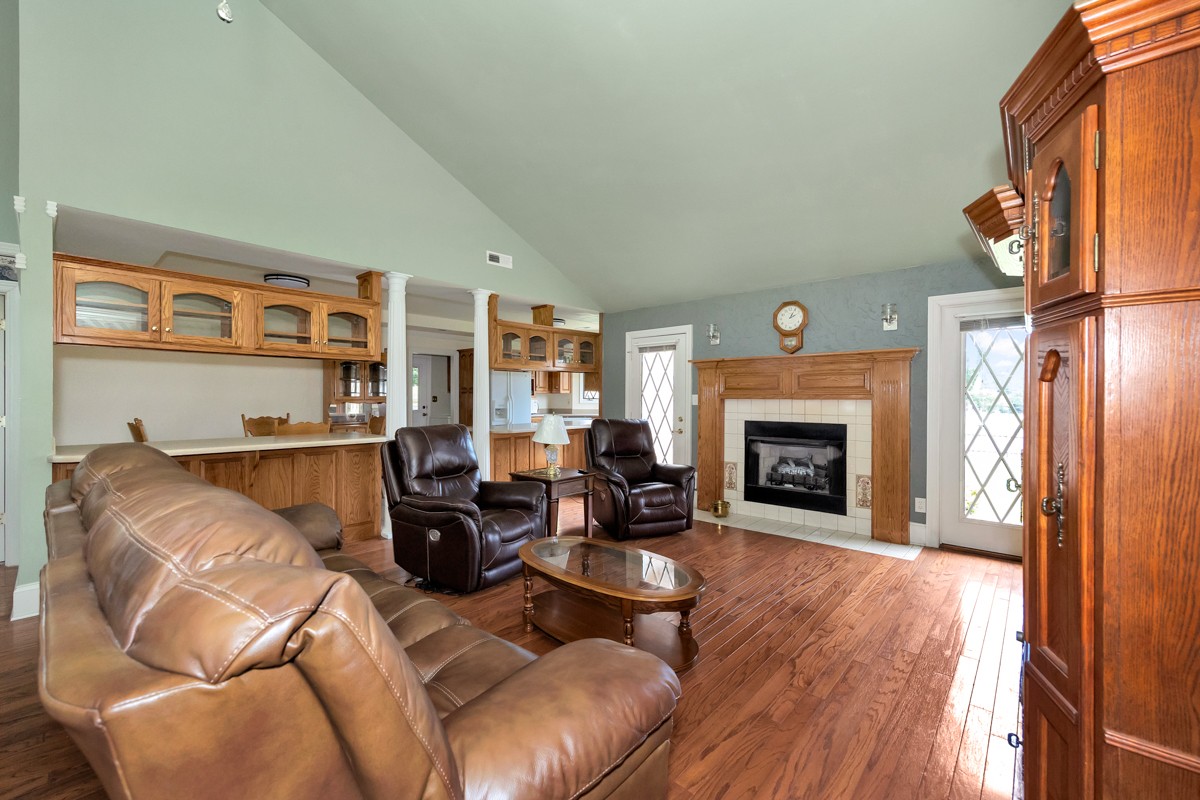 27615 Shannon Road Ardmore, AL 35739 - Photo 7 of 49 a living room with furniture or fireplace and a wooden floor