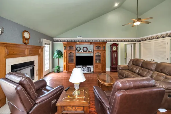 $399,900 | 27615 Shannon Road, Ardmore, AL 35739