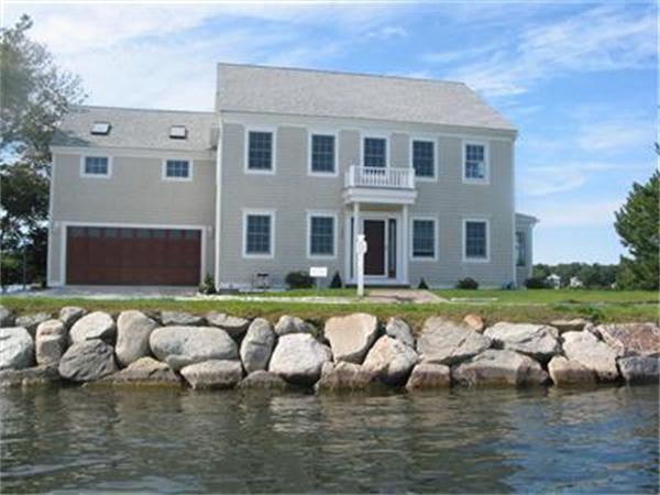 143 Hayes Road Barnstable, MA 02632 - Photo 2 of 8 Gallery Image 2