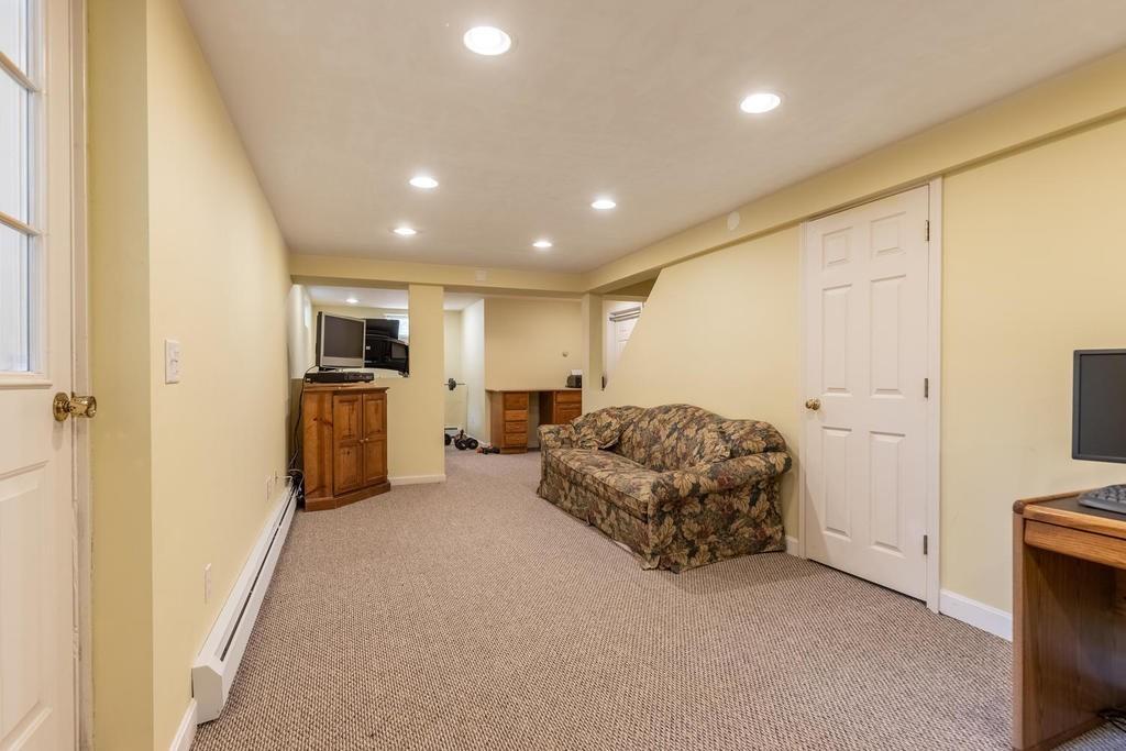 16 Daniels Road Wenham, MA 01984 - Photo 25 of 33 Gallery Image 25