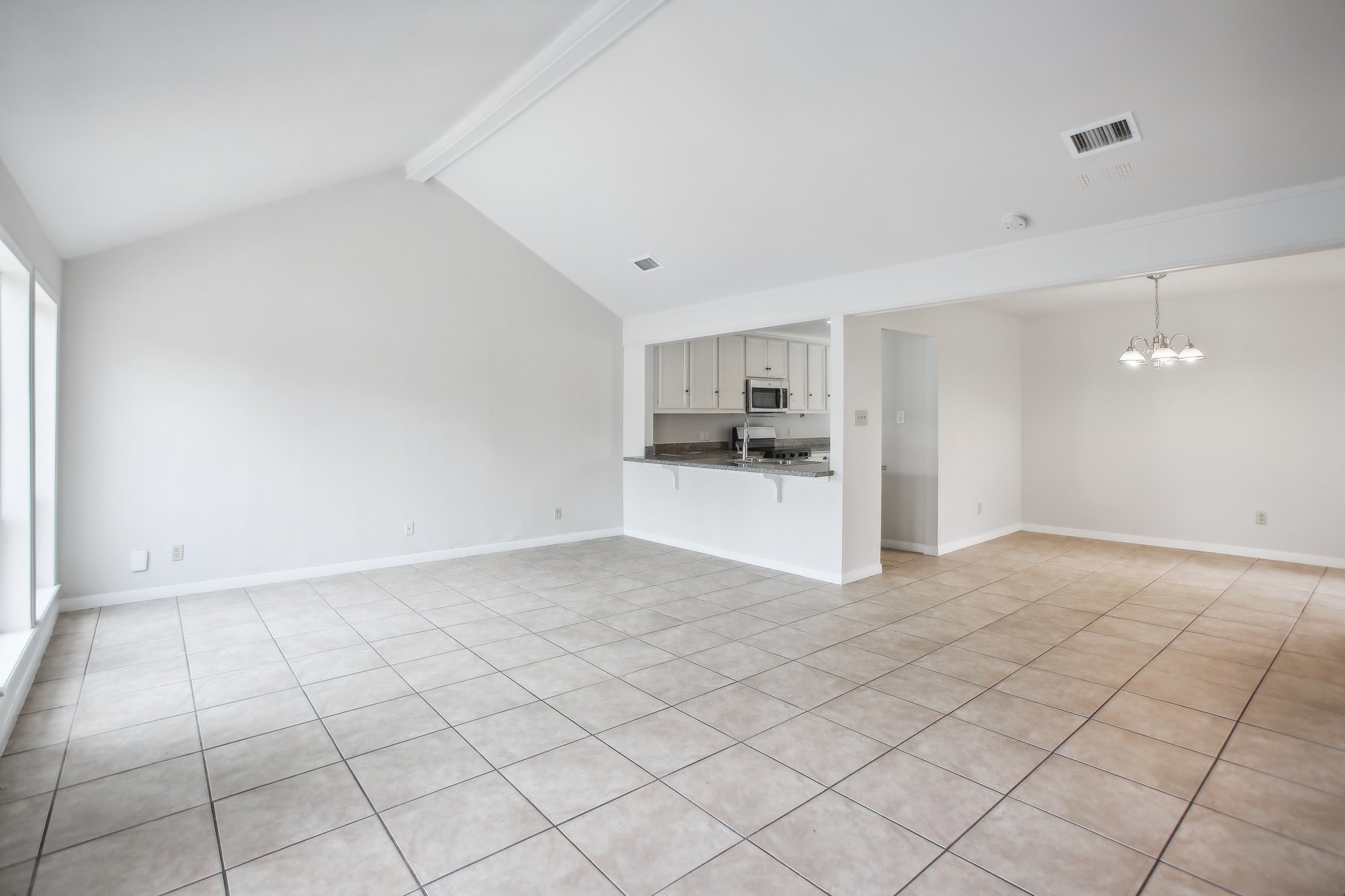 1602 Chestnut Ridge Road Kingwood, TX 77339 - Photo 8 of 31