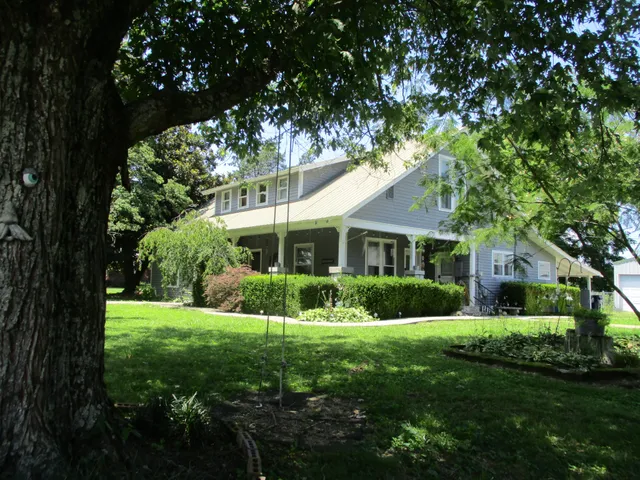 $259,900 | 526 West Main Street, Smithville, TN 37166