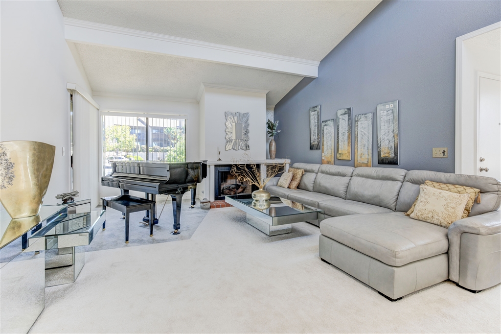 6351 Rancho Mission Road, Unit 2 San Diego, CA 92108 - Photo 1 of 14