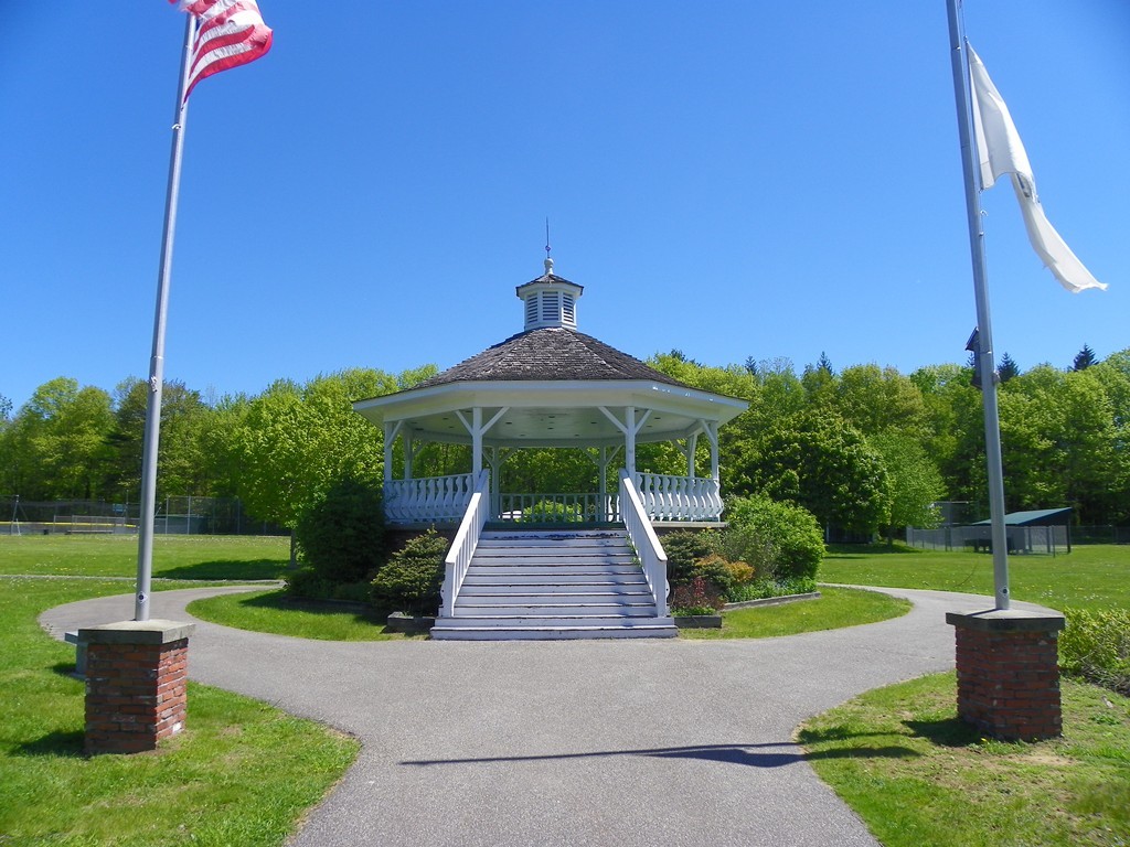 4 Gardner Road Hubbardston, MA 01452 - Photo 21 of 22 a view of a back yard with a patio