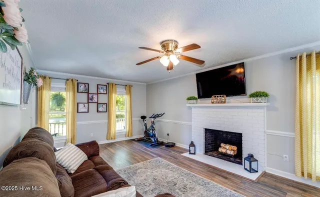 $2,200 | 2232 Valley Drive, Winterville, NC 28590