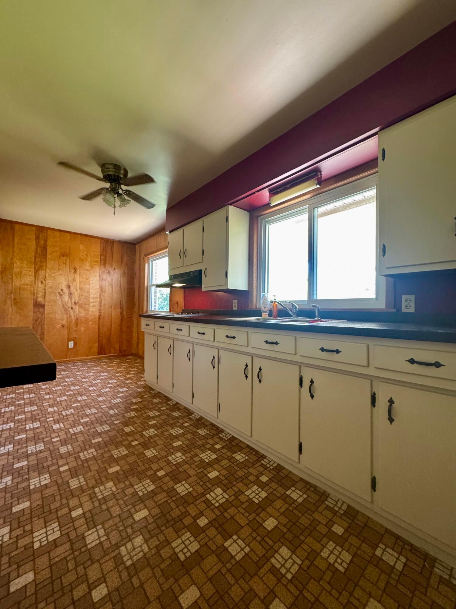 306 Brennan Road Chillicothe, OH 45601 - Photo 5 of 15 image4 (4)