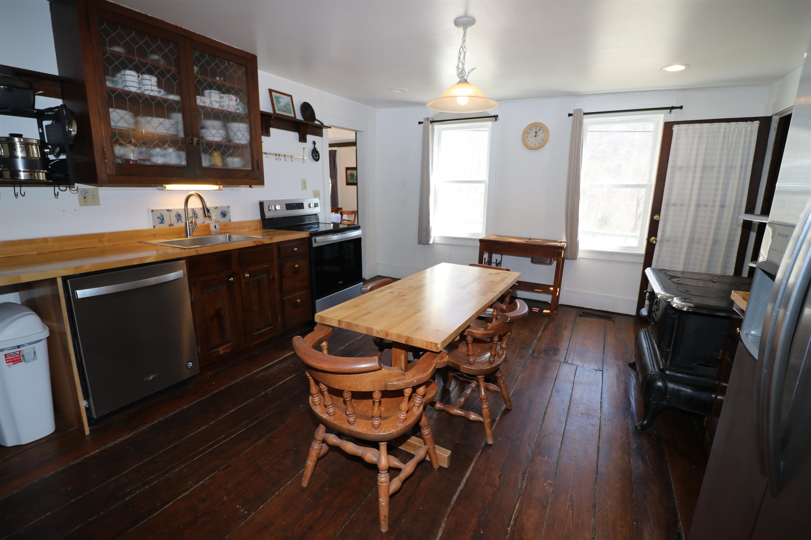 2362 Vermont Rte 100 Hancock, VT 05748 - Photo 22 of 56