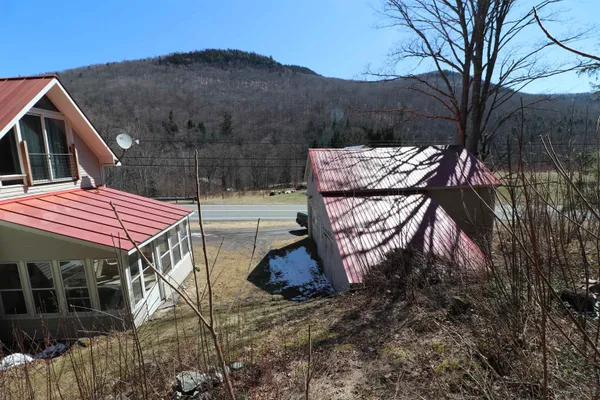 $369,900 | 2362 Vermont Rte 100, Hancock, VT 05748